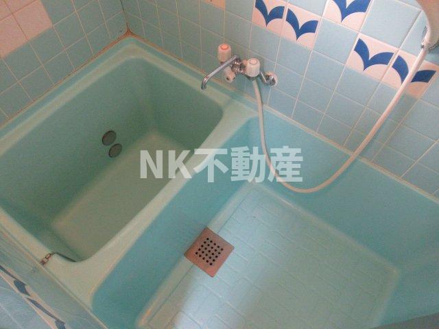 バス・シャワールーム　日々の暮らしに欠かせないお風呂です