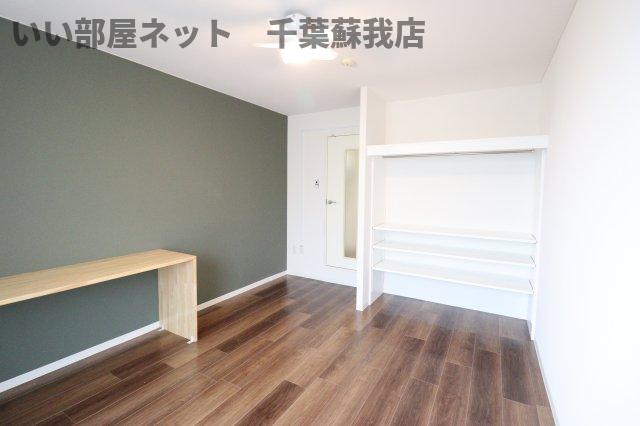 その他部屋・スペース　使い勝手のいい寝室です