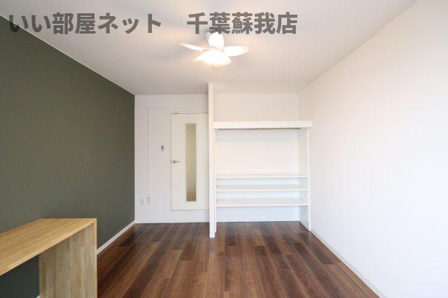 居室・リビング　ゆったり過ごせる居間です