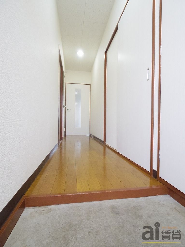 玄関　※写真同仕様※