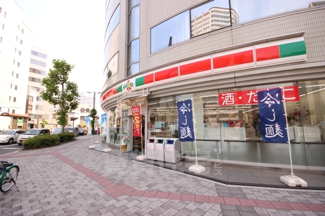コンビニ　セブンイレブン　広島駅前通り店（コンビニ）まで306m