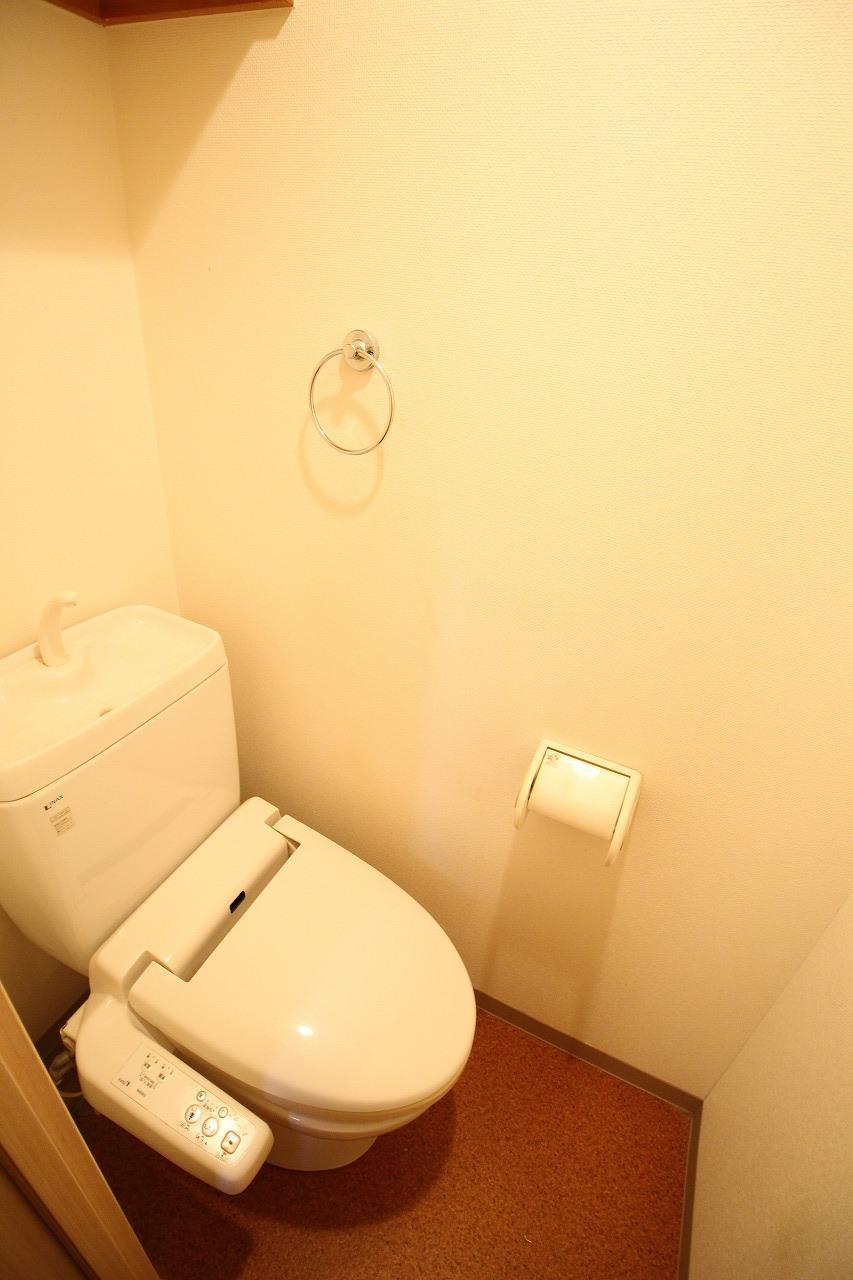 トイレ　※写真他部屋参照