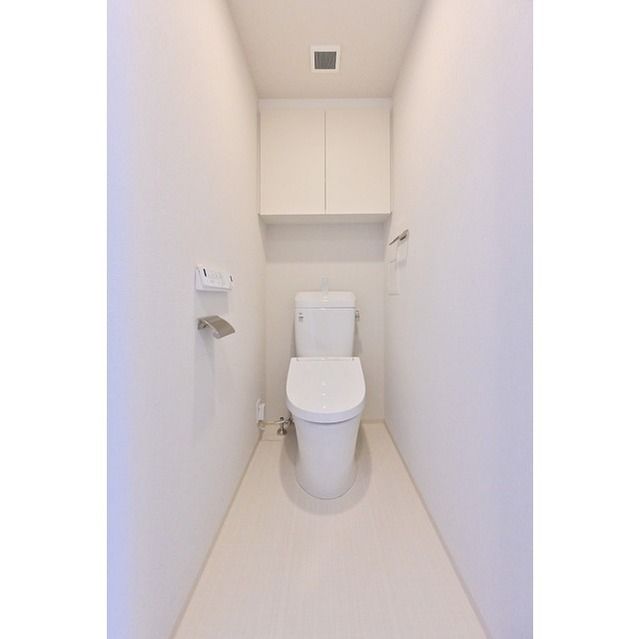 コンフォリア・リヴ駒込西ヶ原のトイレ写真