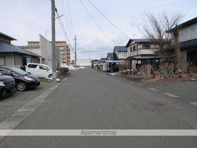 その他　周辺道路（その他）まで0m