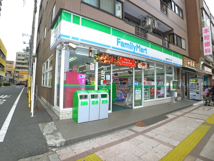 コンビニ　ファミリーマート（コンビニ）まで290m