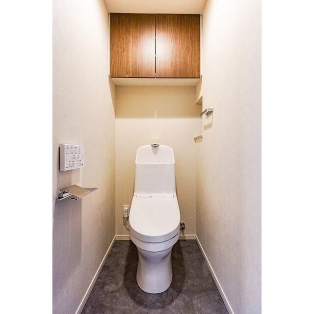 トイレ　写真は同タイプ住居です。