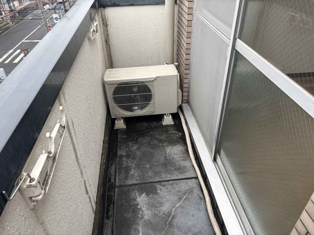 バルコニー　バルコニー