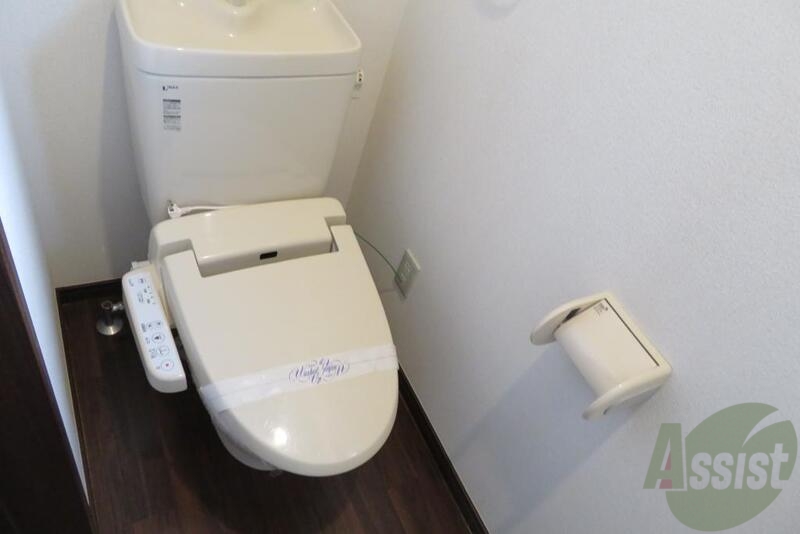 トイレ　温水洗浄便座機能トイレで毎日快適に使用出来ます