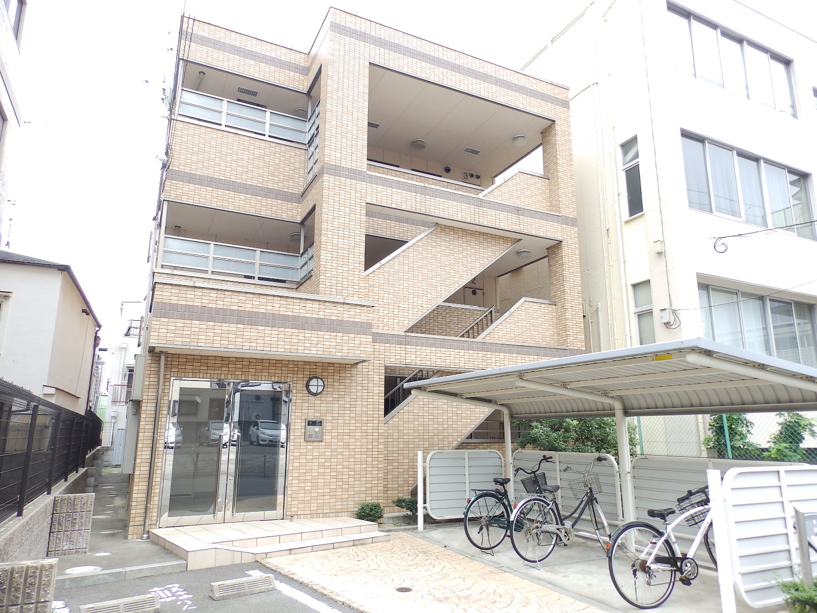 建物外観　ＪＲ住吉駅まで４分