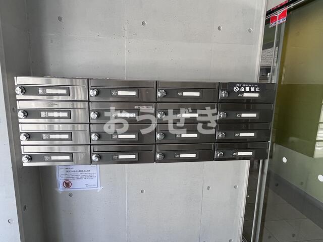ロビー　?