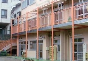 幼稚園・保育園　久堅保育園（幼稚園・保育園）まで947m