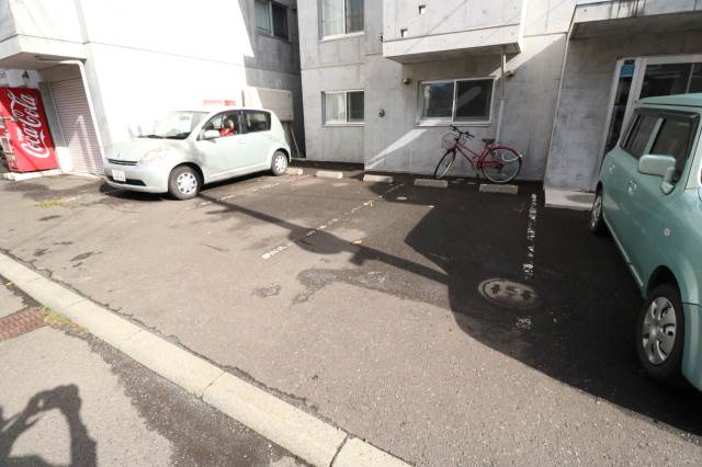 駐車場　駐車場スペース♪