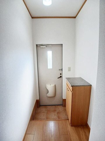 玄関　収納もある玄関です