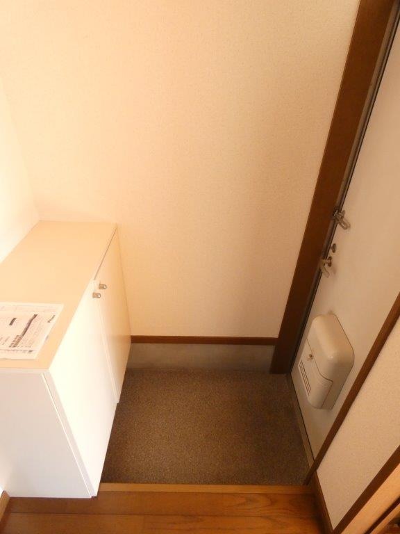 玄関　図面と現状に相違がある場合には現状を優先