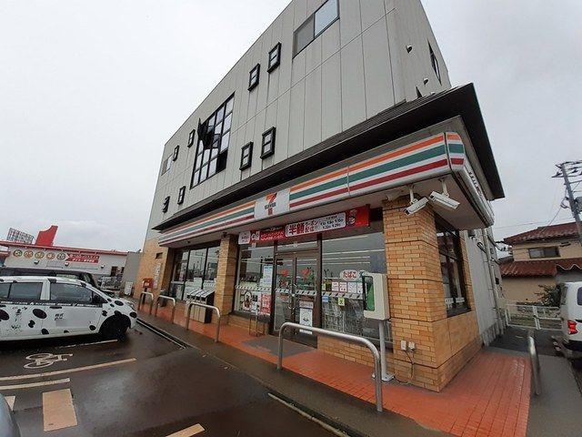 コンビニ　セブンイレブン泰平橋店（コンビニ）まで450m