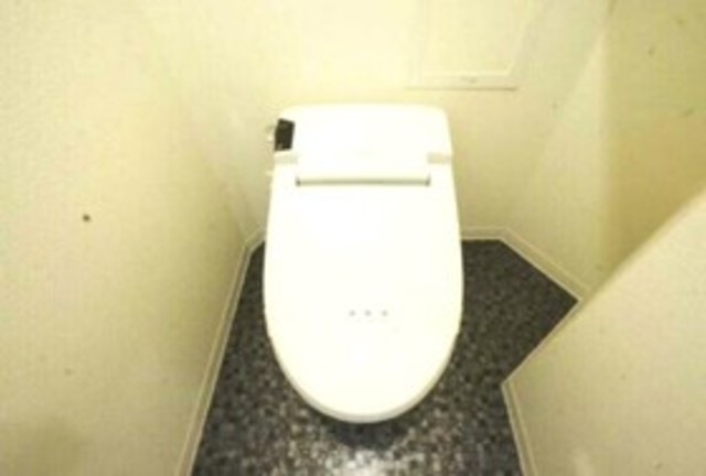 トイレ　同仕様別部屋