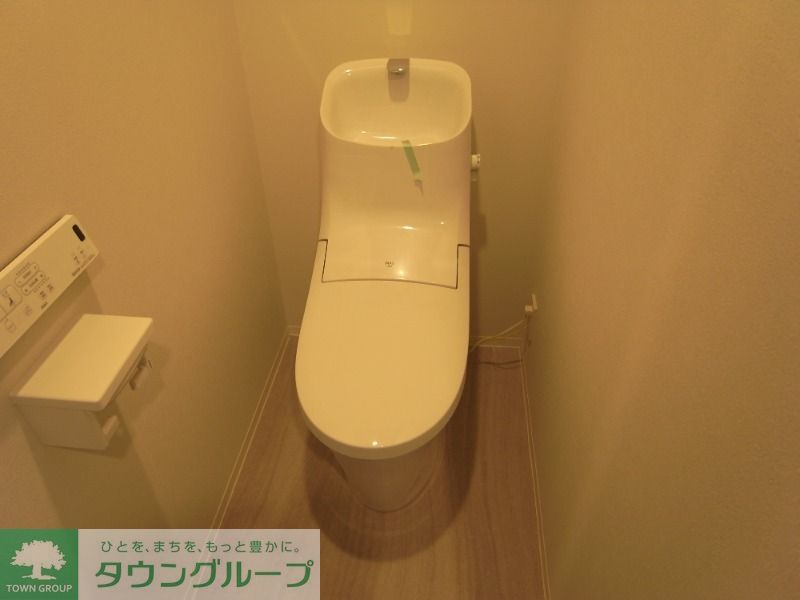 トイレ　同タイプの写真となります。