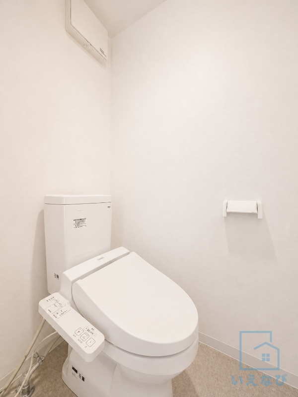 地下鉄谷町線 平野駅 徒歩5分 2階建 築9年のトイレ写真