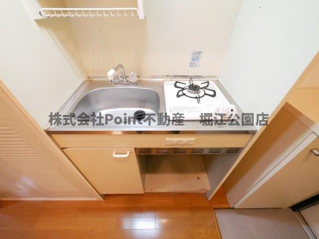 地下鉄谷町線 天神橋筋六丁目駅 徒歩5分 9階建 築34年のキッチン写真