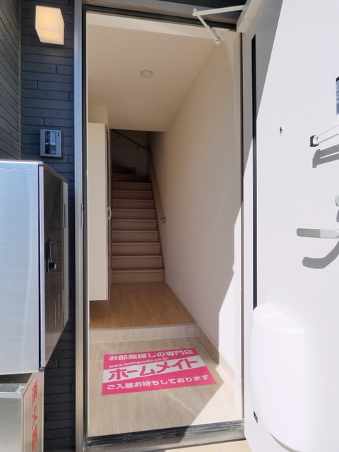 玄関　図面と現状に相違がある場合には現状を優先