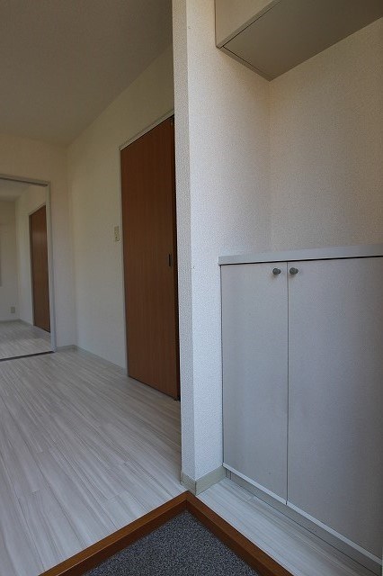玄関　☆独立したお部屋です