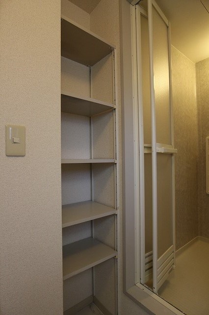 収納　☆トイレ横の収納