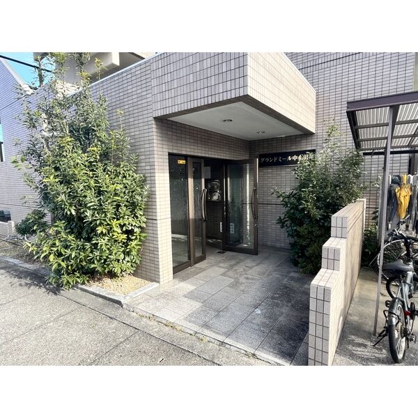 エントランス　建物エントランス