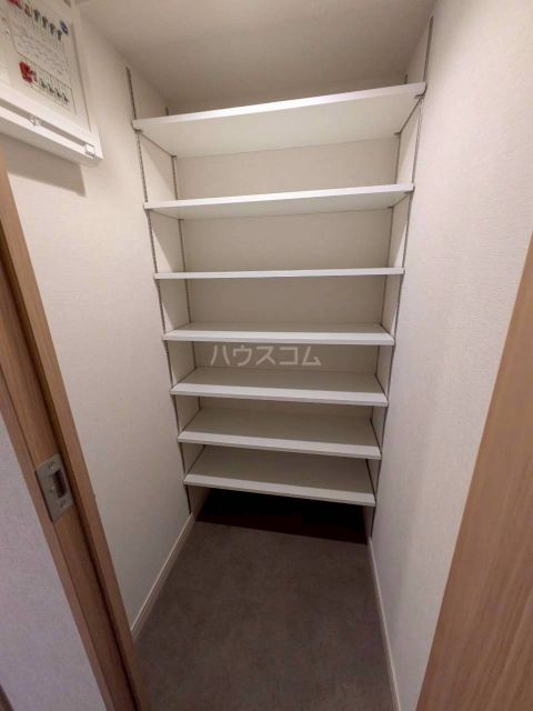 スプランディッド本町グランの玄関写真