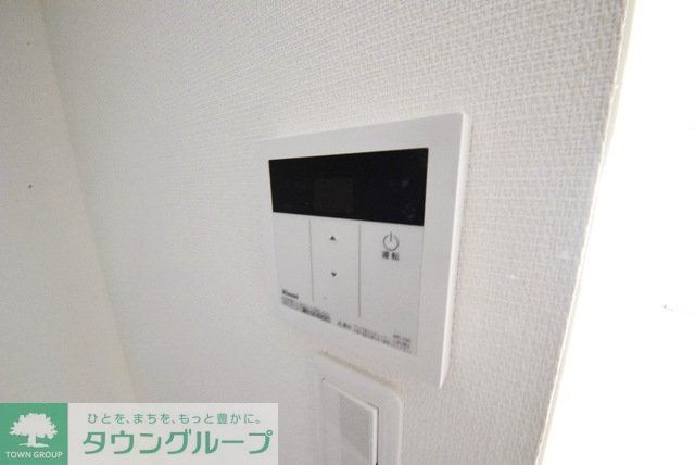 リブリ・エム・クレスト ビーのその他写真