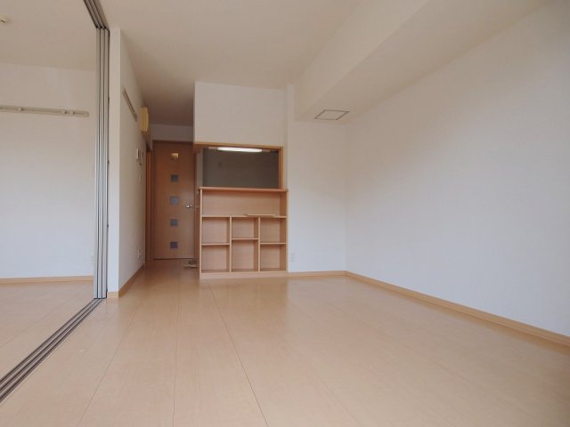 花音 A棟の居間写真