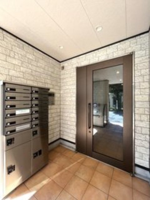 京急本線 平和島駅 徒歩5分 4階建 築10年の外観写真