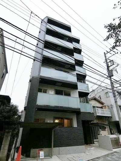 建物外観　【WIC付きでたっぷり収納♪】