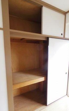 収納　＊同物件、別部屋になります