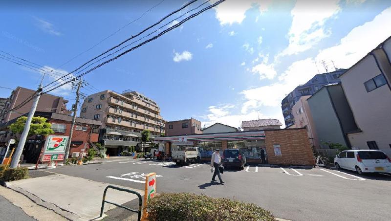 コンビニ　セブンイレブン　東和5丁目店（コンビニ）まで180m