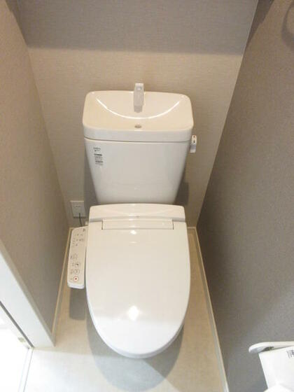 アバンティ鐘紡町のトイレ写真