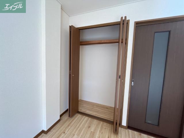 収納　クローゼット