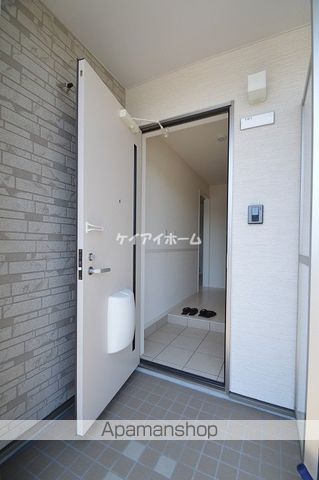 山陽新幹線 新倉敷駅 徒歩19分 2階建 築13年の玄関写真
