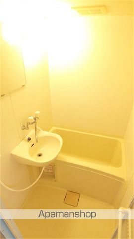 レオパレスしいのきの風呂写真