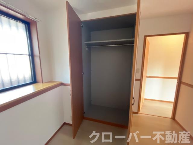 収納　クローゼット