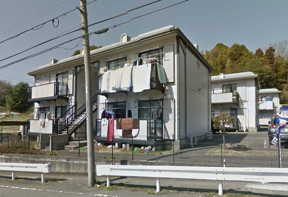 建物外観　南向きのお部屋で日当たり良好です。