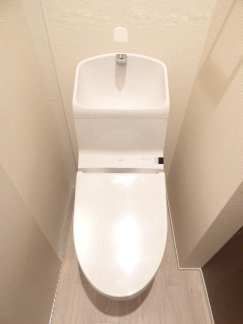 トイレ　ウォシュレット