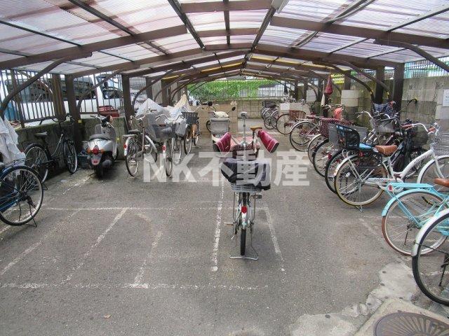 その他　駐輪場です