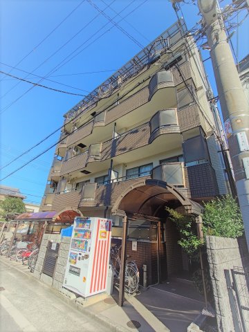大阪市東淀川区大桐のマンションの建物外観