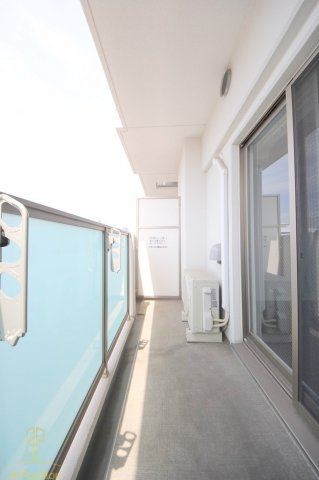 バルコニー　ミラージュパレス南堀江