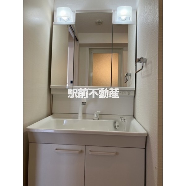 洗面設備　写真は別部屋