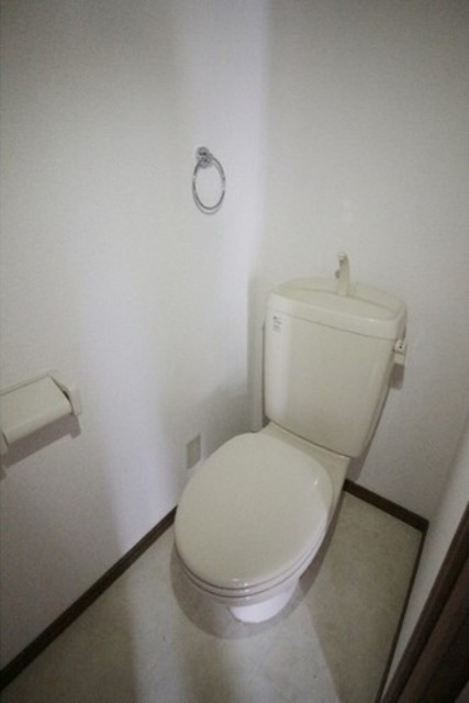 【アムール Verdureのトイレ】