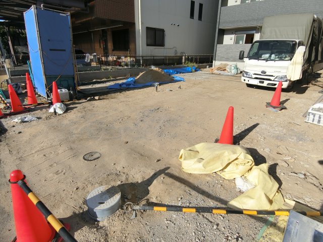 【フジパレス助松町2番館の駐車場】