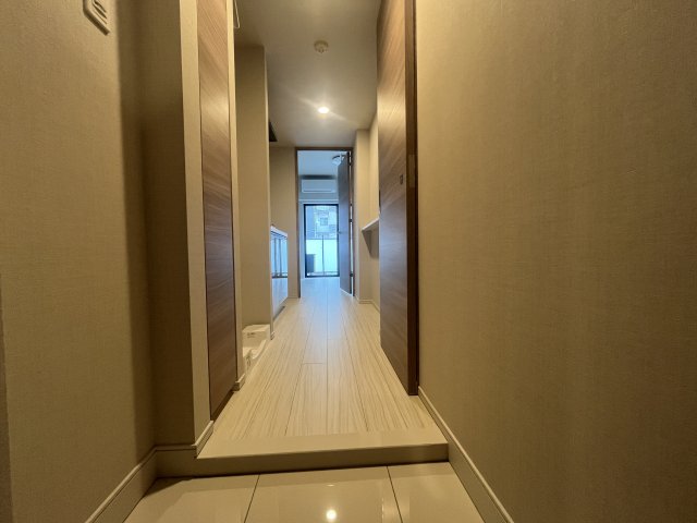 【関税込み】AVAVAV ブルー Apartment トラウザーズ AVAVAVのブルー Apartment トラウザーズがセール中