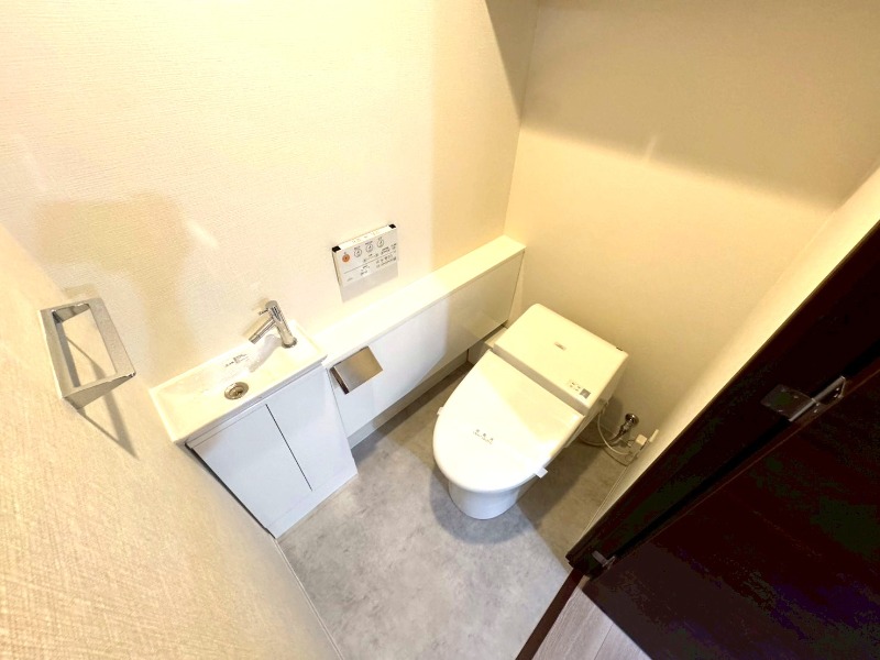 ザ・パークハウス大阪福島のトイレ写真