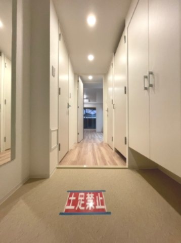 玄関　詳細は、RISUMO江坂本店→06-6155-7137まで♪